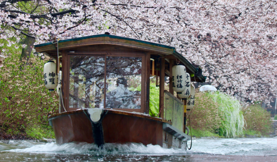 Kyoto Fushimi Jikkokubune/ Aflo images