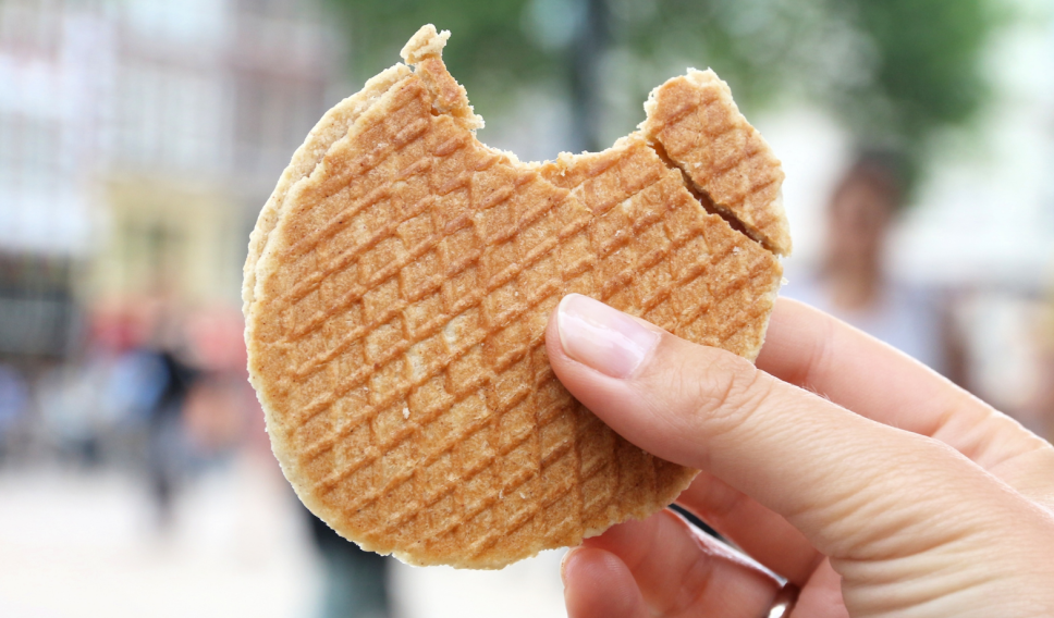 Stroopwafel in Amsterdam /tupungato / Getty Images