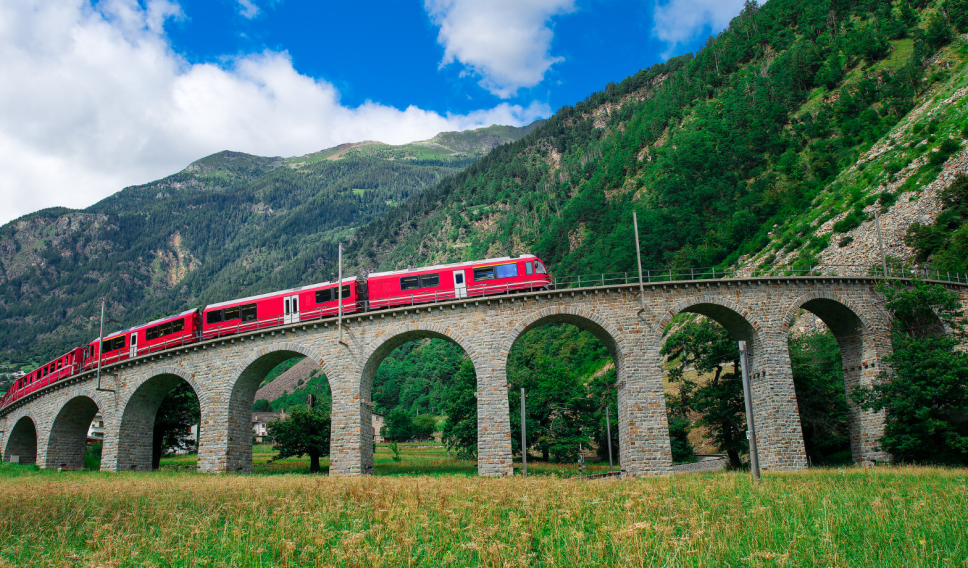 Swiss Alps Bernia Express/